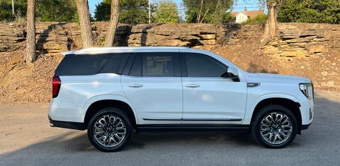 GMC Yukon 2024