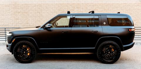 Rivian R1S 2023