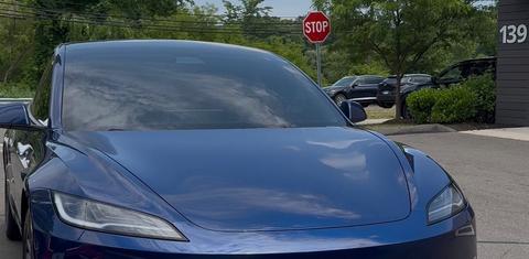 Tesla Model 3 2025