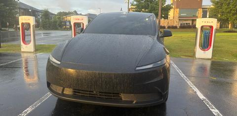 Tesla Model Y 2026