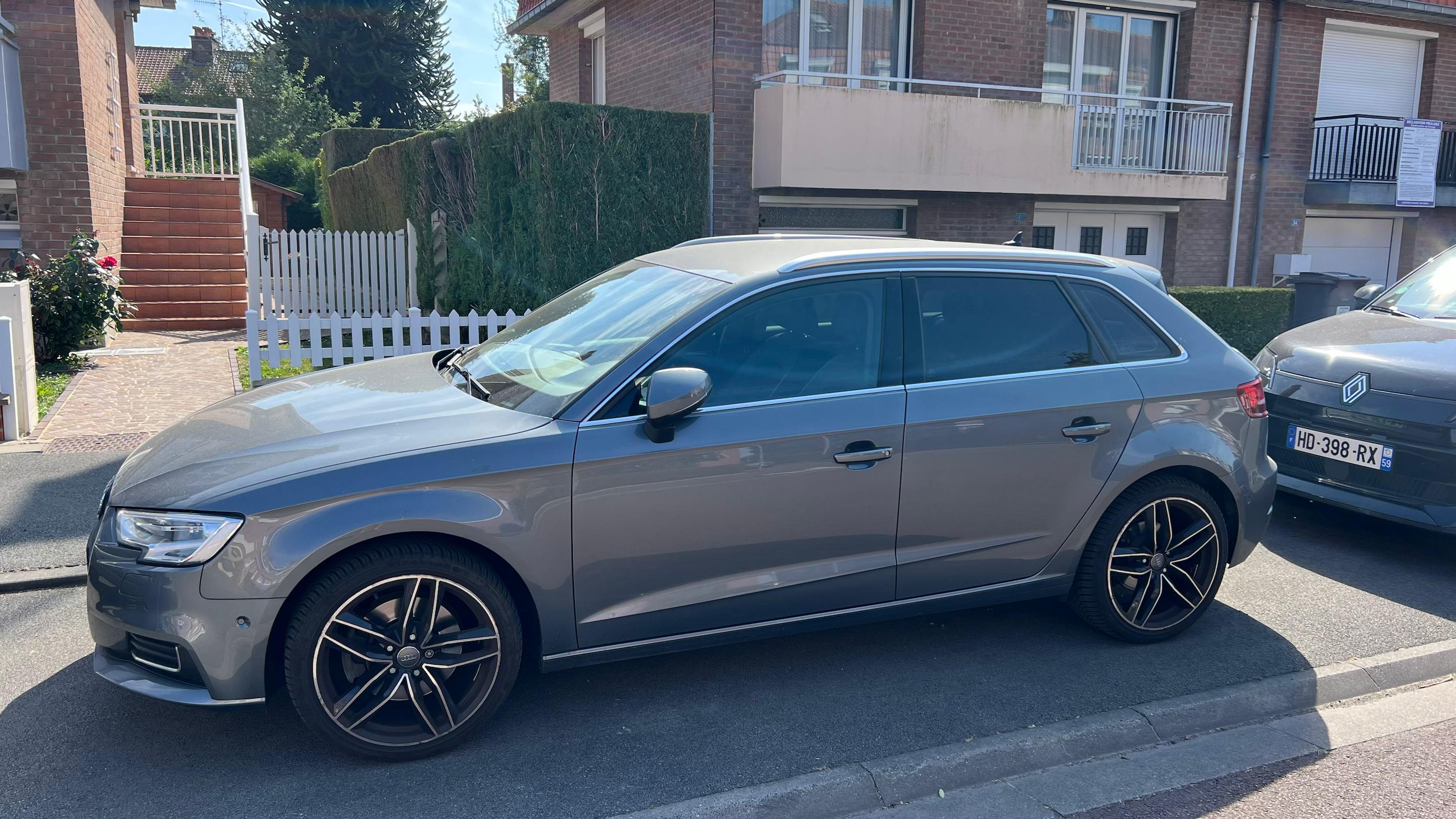 Audi A3 SPORTBACK 2019 à Saint-André-lez-Lille