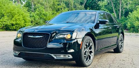 Chrysler 300 2017