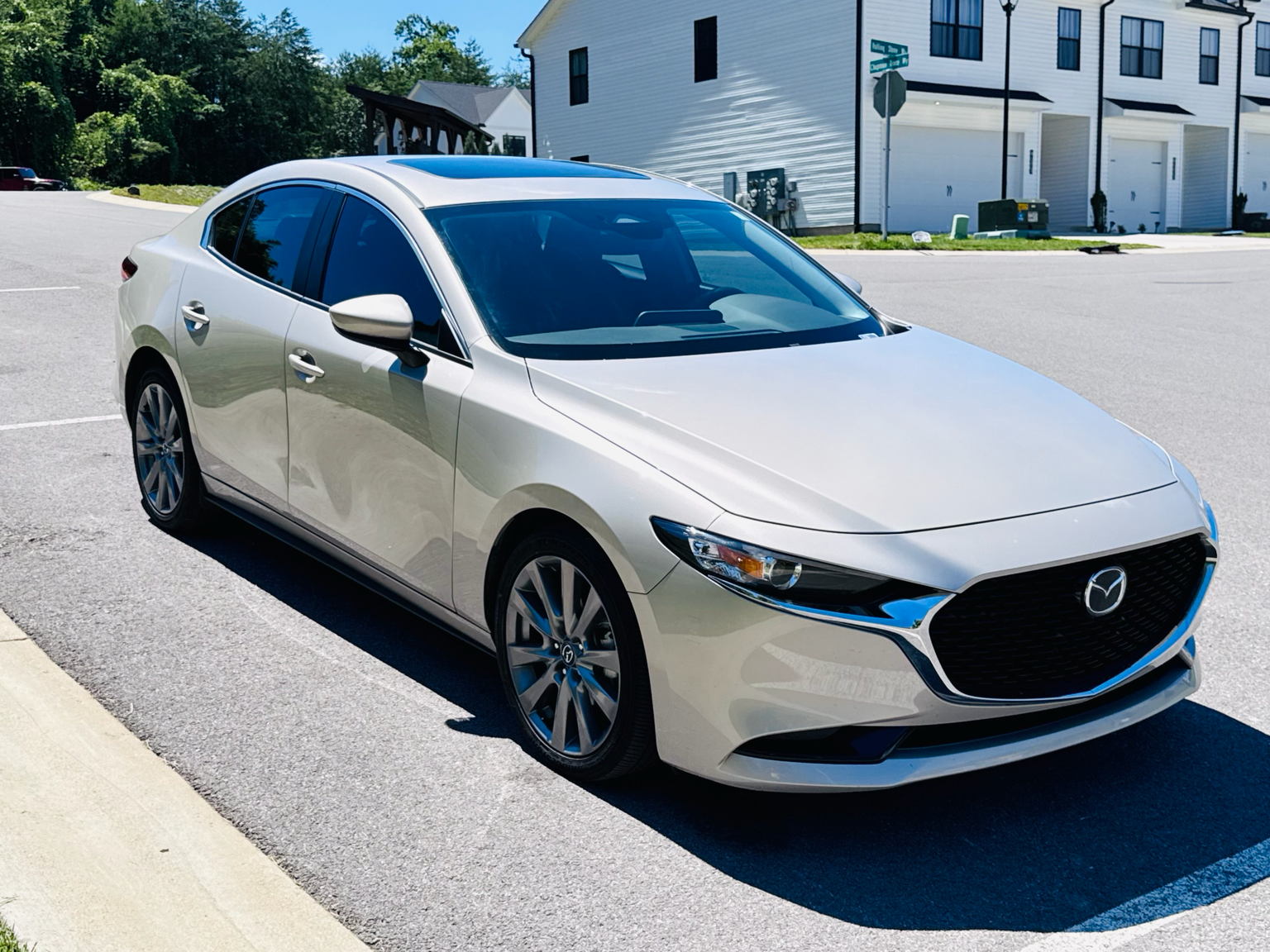 Mazda Mazda3 2025 in Sevierville, TN