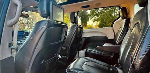 Chrysler Pacifica 2017