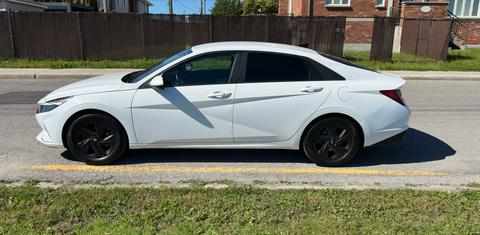 Hyundai Elantra 2022