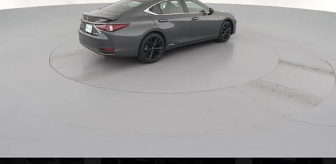 Lexus ES 2022