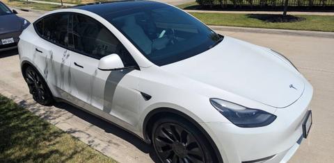 Tesla Model Y 2021