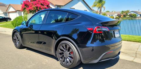 Tesla Model Y 2022