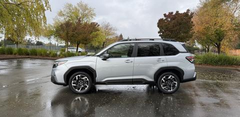 Subaru Forester 2025