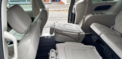 Chrysler Pacifica 2020