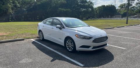 Ford Fusion Hybrid 2017