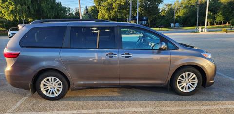 Toyota Sienna 2017