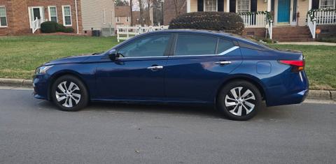Nissan Altima 2020