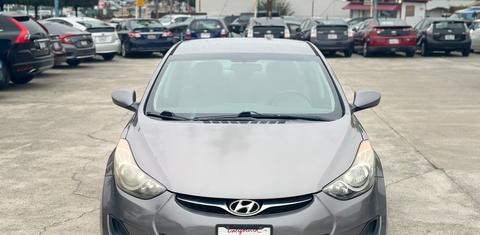 Hyundai Elantra 2013