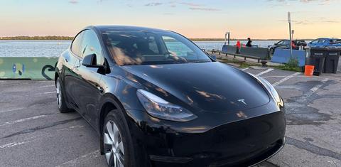 Tesla Model Y 2023