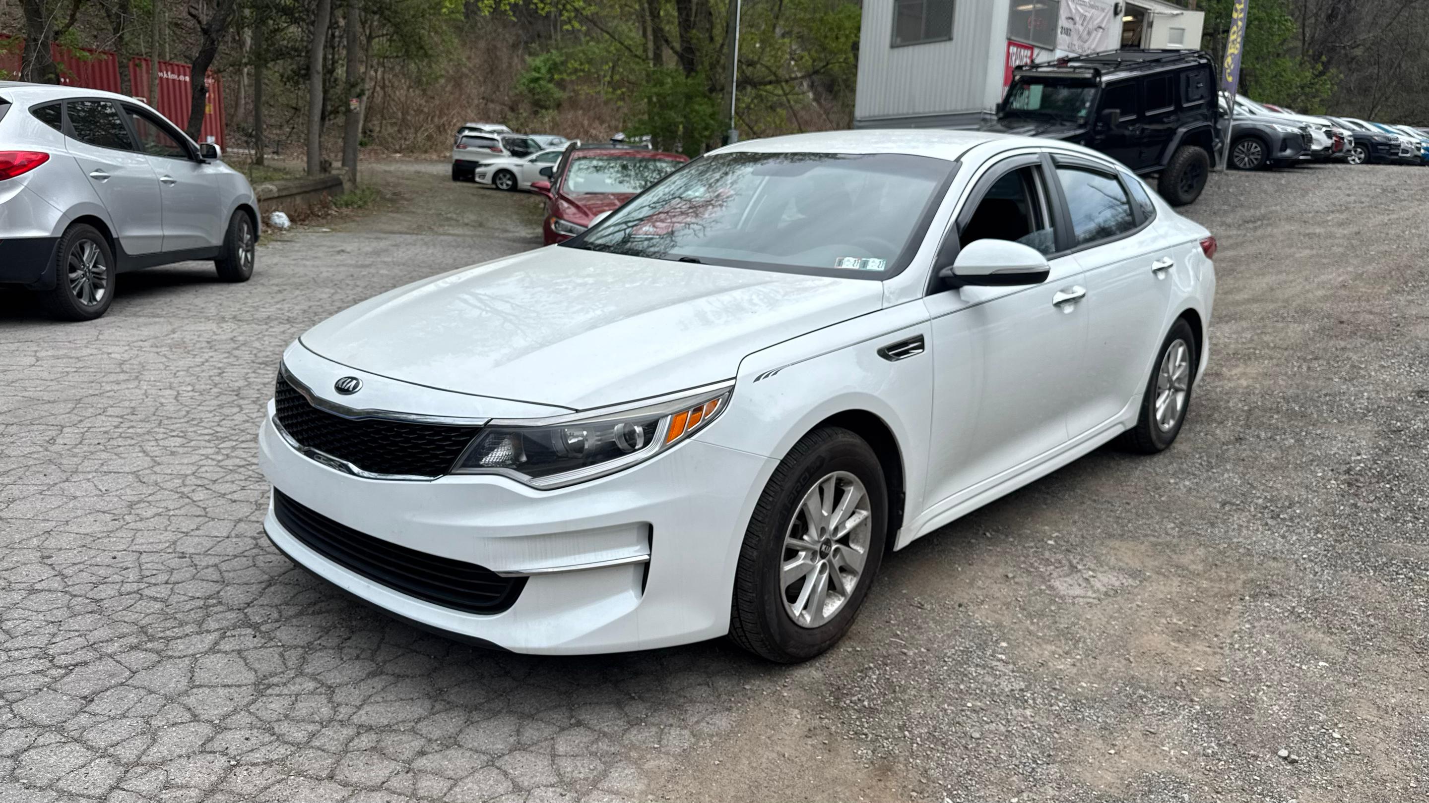 Kia Optima 2016 in Munhall, PA