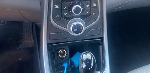 Hyundai Elantra 2015