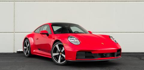 Porsche 911 2025