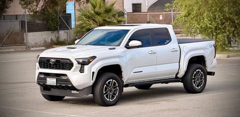 Toyota Tacoma 2024