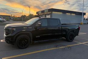 GMC Sierra 1500 2024 à Laval