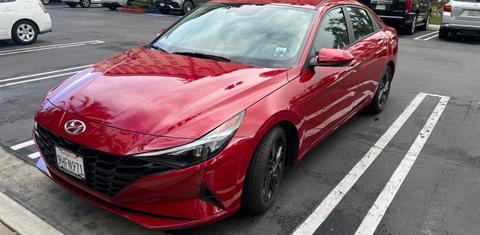 Hyundai Elantra 2021