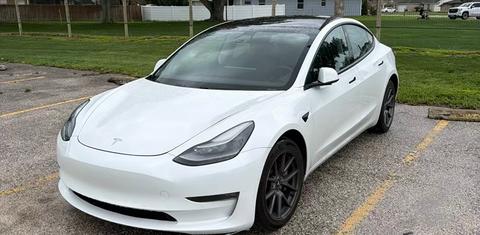 Tesla Model 3 2021