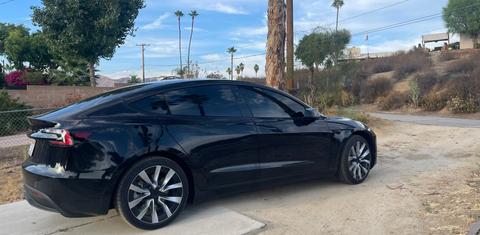 Tesla Model 3 2025