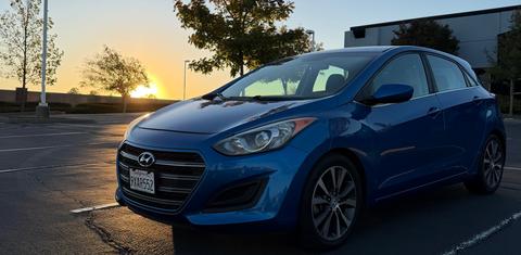 Hyundai Elantra GT 2017