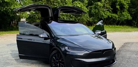 Tesla Model X 2023