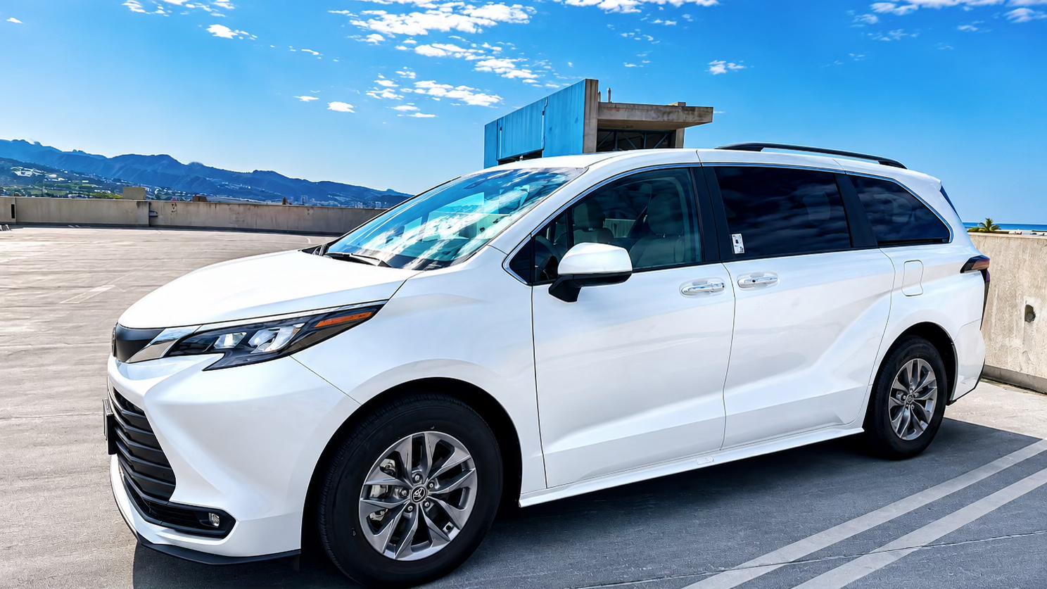 Toyota Sienna 2026 in Honolulu, HI
