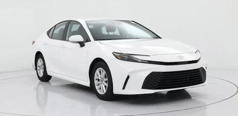 Toyota Camry Hybrid 2025