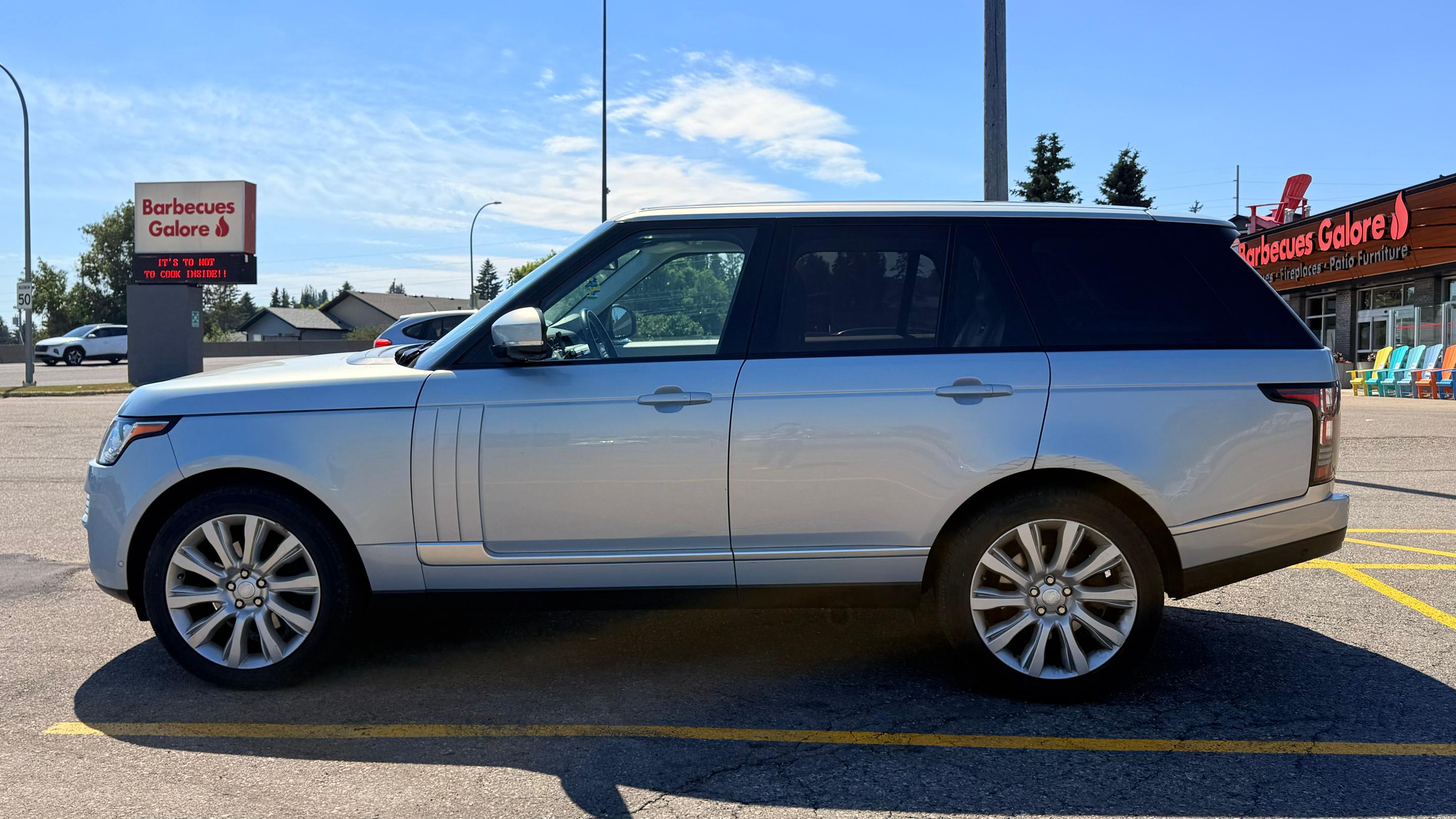 Land Rover Range Rover 2015 à Calgary, AB