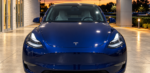 Tesla Model Y 2024