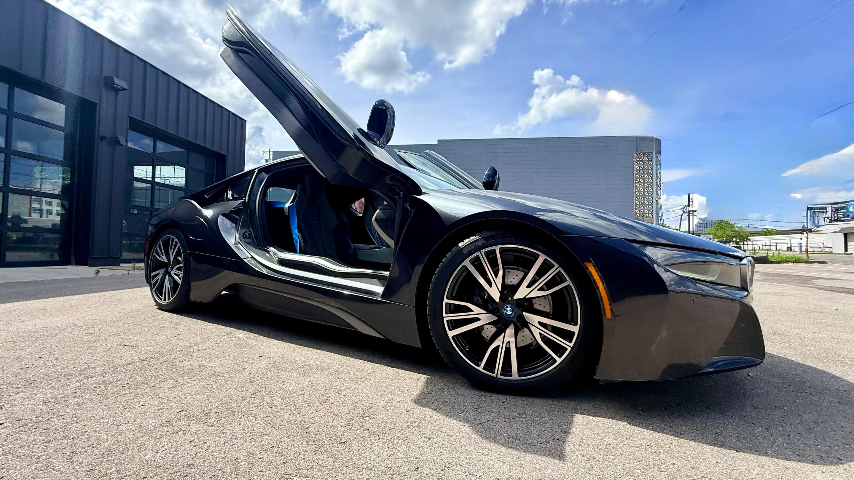 BMW i8 2016 in Nashville, TN