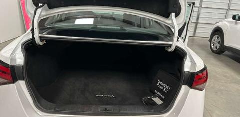 Nissan Sentra 2024