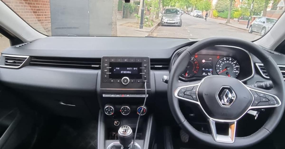 Renault Clio 2020 rental in London, England by Ahmed E. Turo