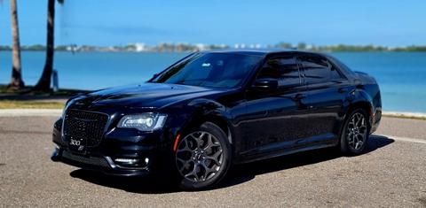 Chrysler 300 2018