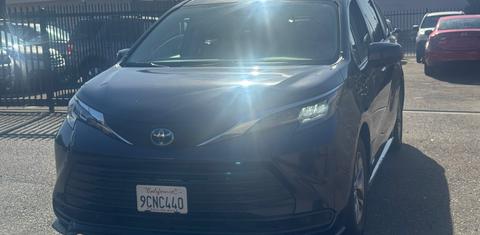 Toyota Sienna 2021