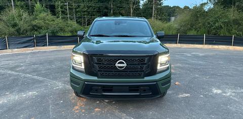 Nissan Titan 2024