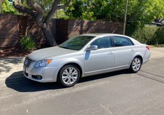 Toyota Avalon car