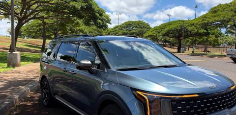 Kia Carnival Hybrid 2026