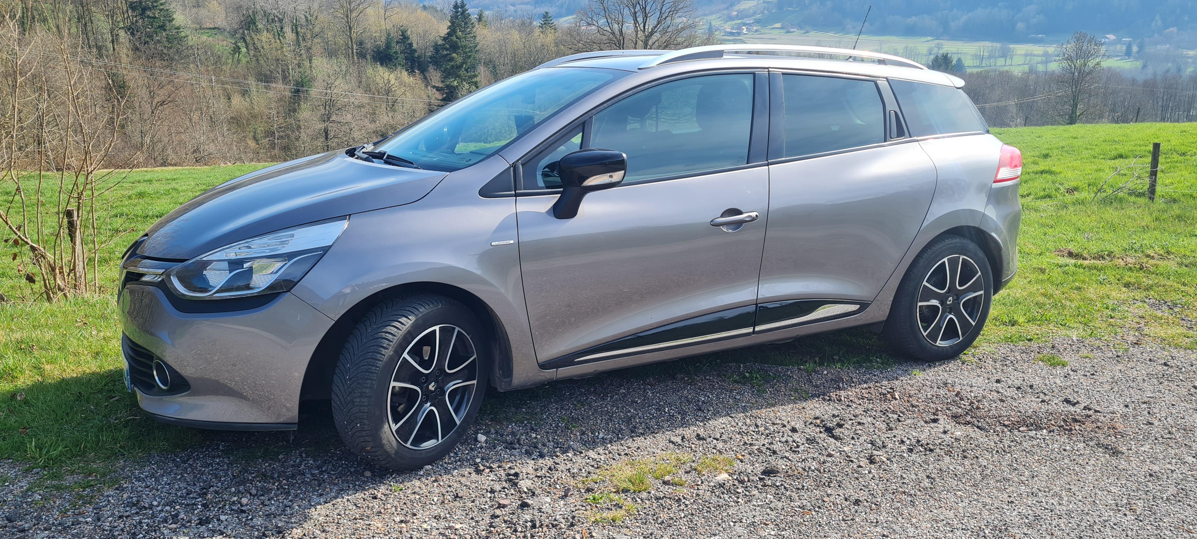Renault CLIO IV 2016 à Remiremont