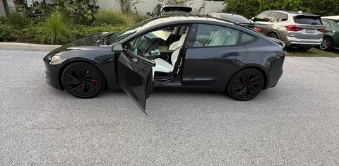 Tesla Model 3 2025