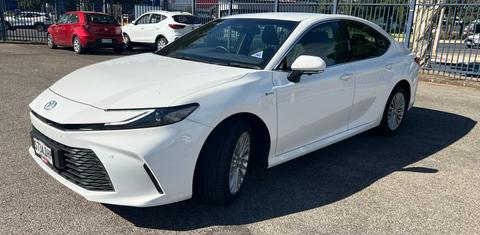 Toyota CAMRY 2025