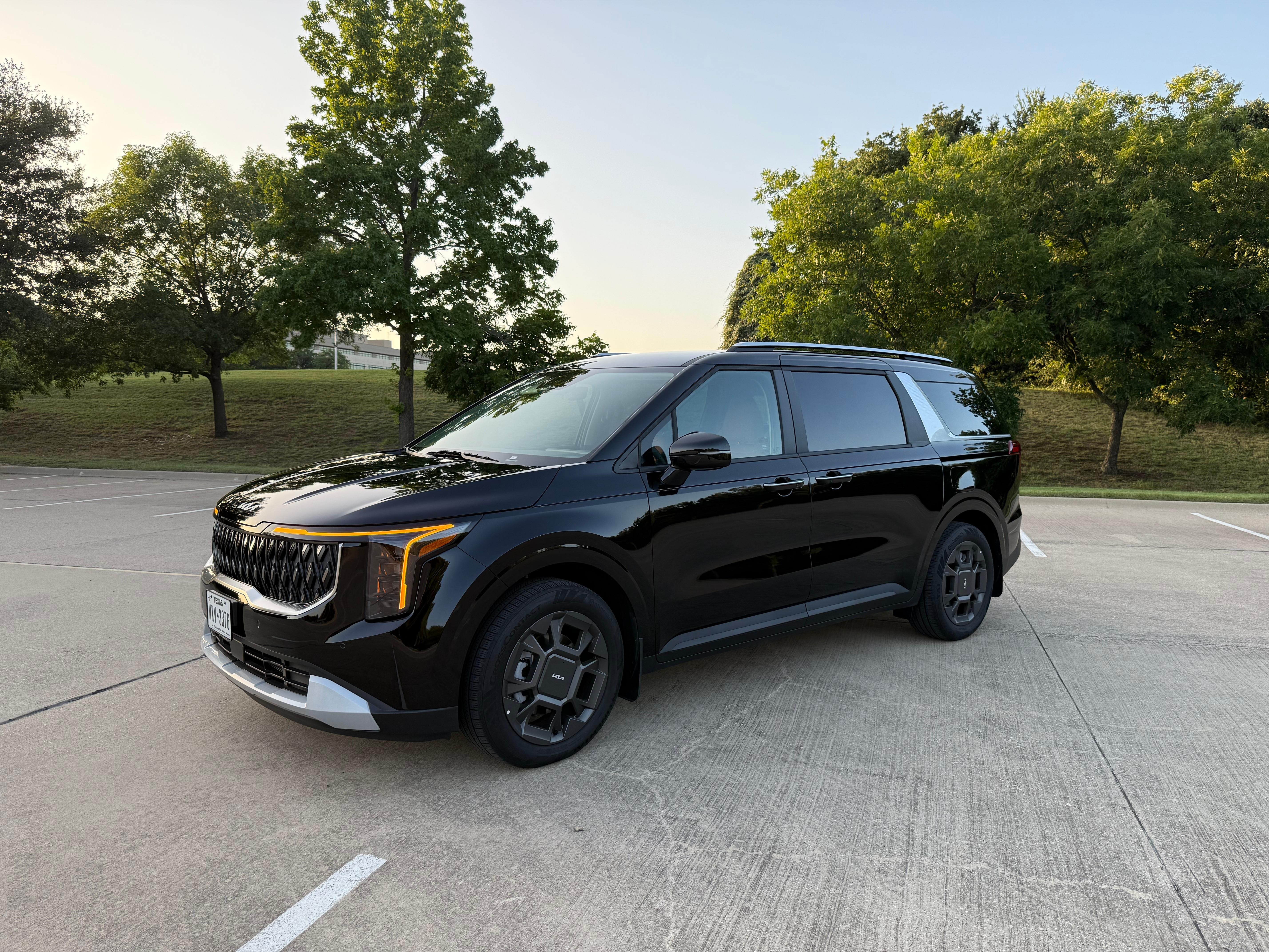 Kia Carnival Hybrid 2025 in Colleyville, TX