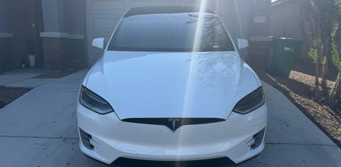 Tesla Model X 2019