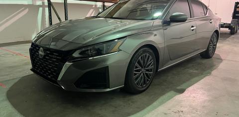 Nissan Altima 2023