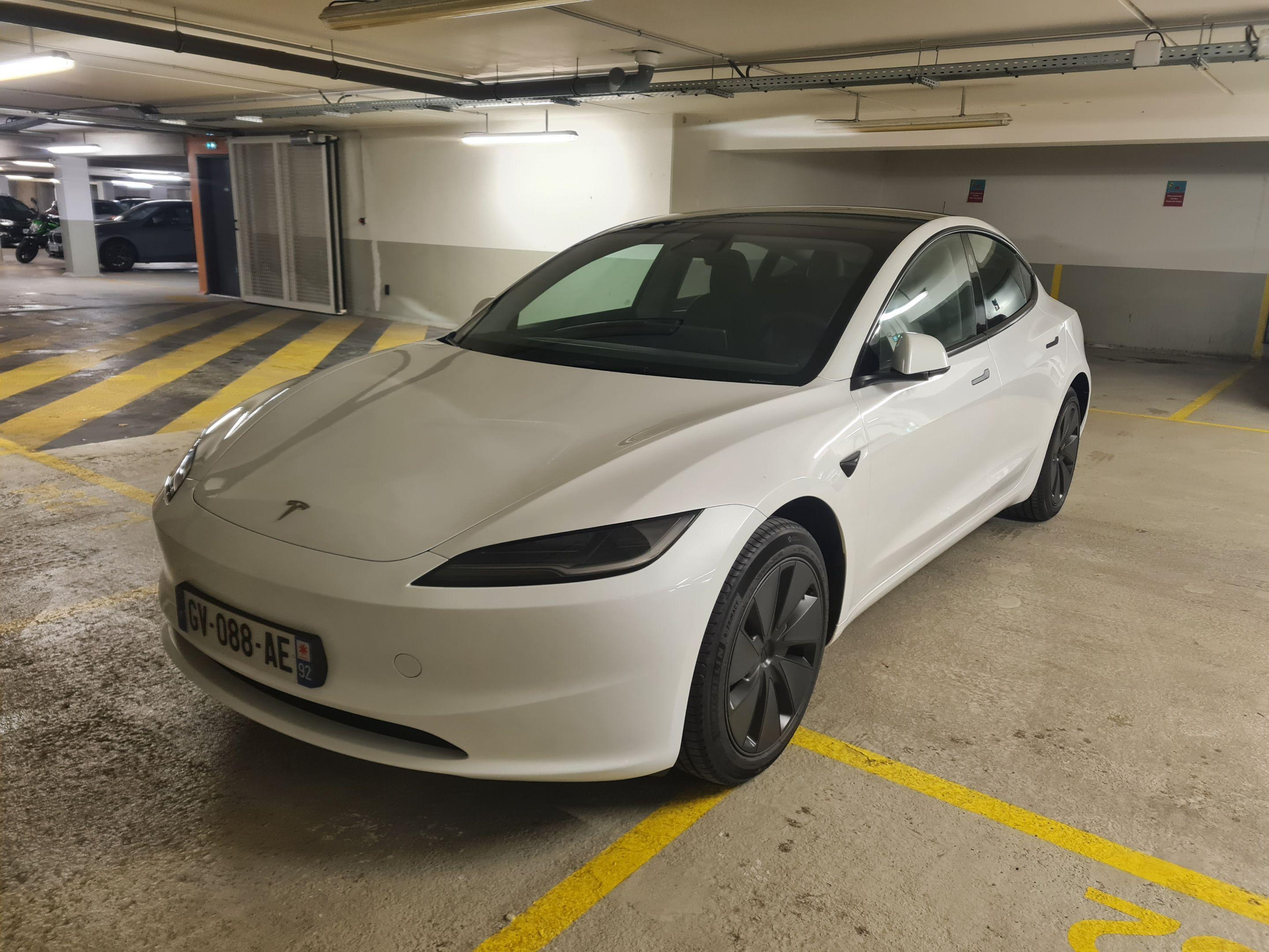 Tesla MODEL 3 2024 à Paris