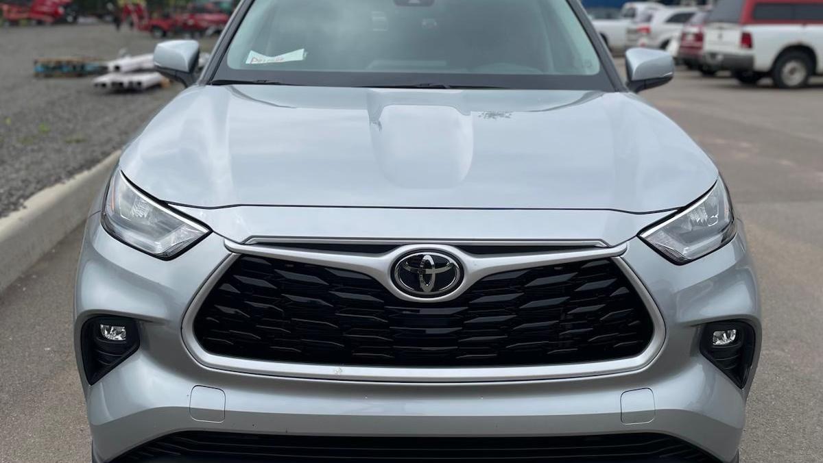 Toyota Highlander 2022 à 