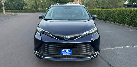 Toyota Sienna 2024